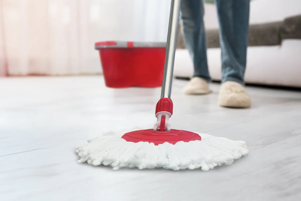 Der Spin zu gewinnen: Wie die Revolution Microfaser -Spin -MOP -System die Reinigungszeit in zwei Hälften verkürzt